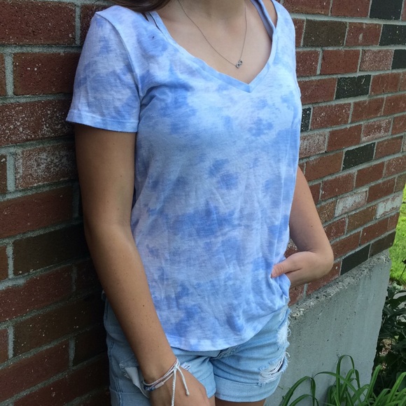 Cold shoulder T-shirt - Picture 1 of 1